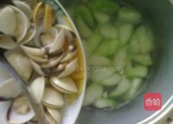 蛤蜊豆腐丝瓜汤的做法图解6