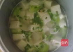 蛤蜊豆腐丝瓜汤的做法图解8