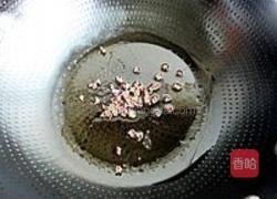 泡椒肥肠的做法图解3
