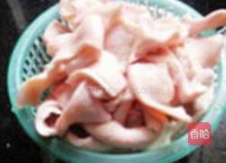 番茄黄豆猪皮汤的做法图解4