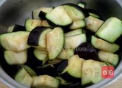 番茄烧茄子的做法图解3