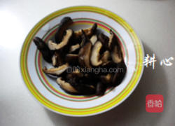 香菇丝炒鸡腿肉的做法图解5
