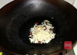 猪皮烧茄干的做法图解3