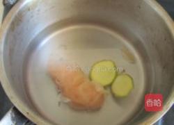 鸡丝荞麦凉面的做法图解1