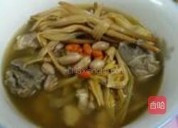 黄花菜枸杞排骨汤的做法图解8
