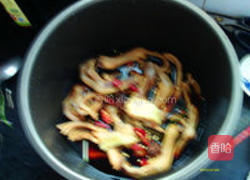 爊鸭爪的做法图解2