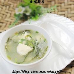海带丝豆腐汤的做法[图]