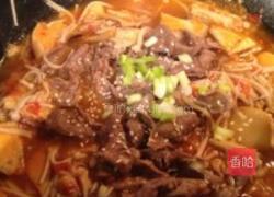 双菇酸汤肥牛的做法图解7