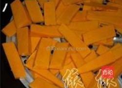 南瓜奶香冰淇淋的做法图解1