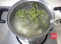 椿芽豆腐汤的做法图解7