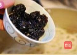 枸杞蜜枣莲藕汤水的做法图解3