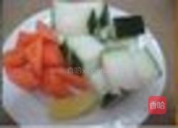 鲜莲冬瓜猪骨汤的做法图解2