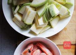 北极虾炒西葫的做法图解1