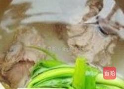 苦瓜薏米骨头汤的做法图解3