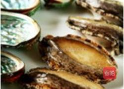 蒜蓉蒸鲜鲍鱼的做法图解2