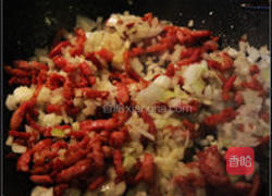 肉酱宽意面的做法图解3