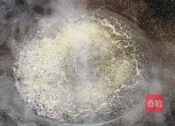 糖霜桃仁的做法图解2