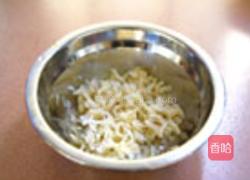 玉树金钱翡翠羹的做法图解2