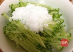 萝卜之碧玉云丝的做法图解1