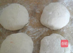 咸鸭蛋手撕饼的做法图解6