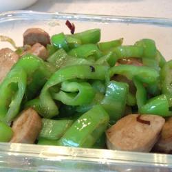青尖椒炒小素鸡的做法[图]