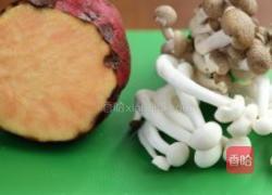 红薯鱼圆焖饭的做法图解1