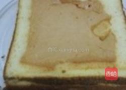 可爱小猪生日蛋糕的做法图解1