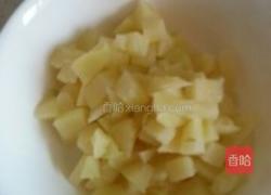 土豆鸡蛋色拉的做法图解3