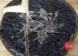 臭豆腐烧肥肠的做法图解1