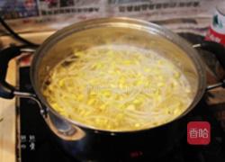 韩式黄豆芽的做法图解1