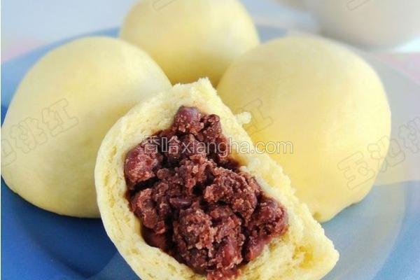 玉米面红豆包