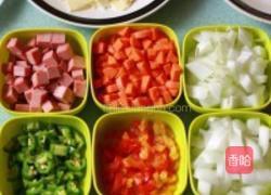 午餐肉披萨的做法图解2