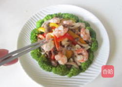 鲜菇虾仁西兰花的做法图解10
