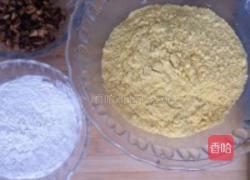 奶香大枣窝头的做法图解3