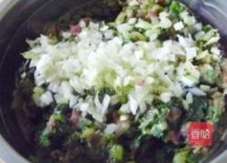 小白菜柳叶煎包的做法图解6