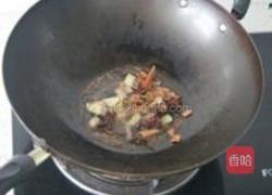 栗子炒仔鸡的做法图解4