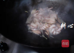 白菜香菇焖鱼鳔的做法图解9