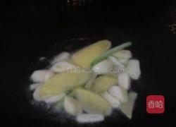 海参炆排骨的做法图解4