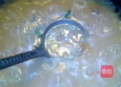 红萝卜痩肉粥的做法图解3