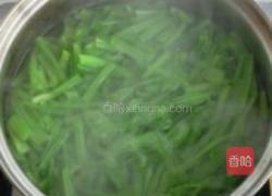 芹菜炒鱿鱼的做法图解4