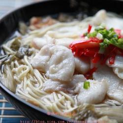 酸菜鱼片面的做法[图]