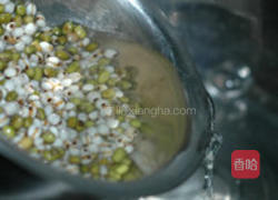 绿豆薏仁水的做法图解1