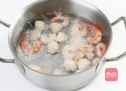 清爽海鲜粒的做法图解2