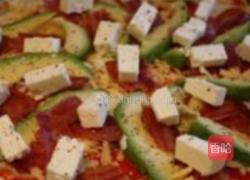 菠菜培根牛油果奶酪匹萨的做法图解5