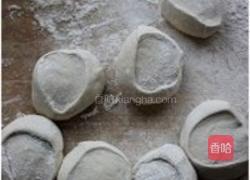 排骨蒜薹包子的做法图解12