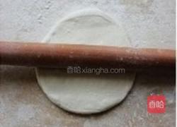 排骨蒜薹包子的做法图解13