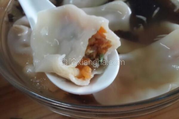 胡萝卜鲜肉水饺