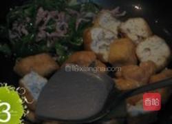 水闷油豆腐小炒肉的做法图解3