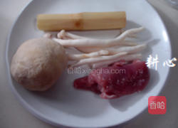 菌菇肉丸甘蔗汤的做法图解1