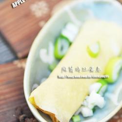 麻酱鸡丝蛋卷的做法[图]